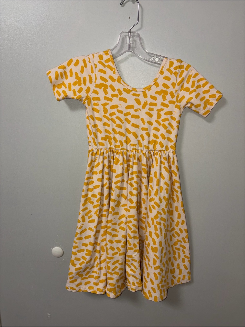 Alice + Ames Cream & Yellow Paintbrush Stroke Print Ballet Twirl Dress Size 8